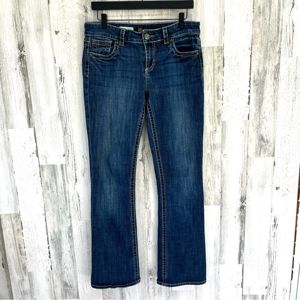Kut from the Kloth Women’s Size 8.. 32X32 Natalie High Rise Boot Cut Denim Jeans